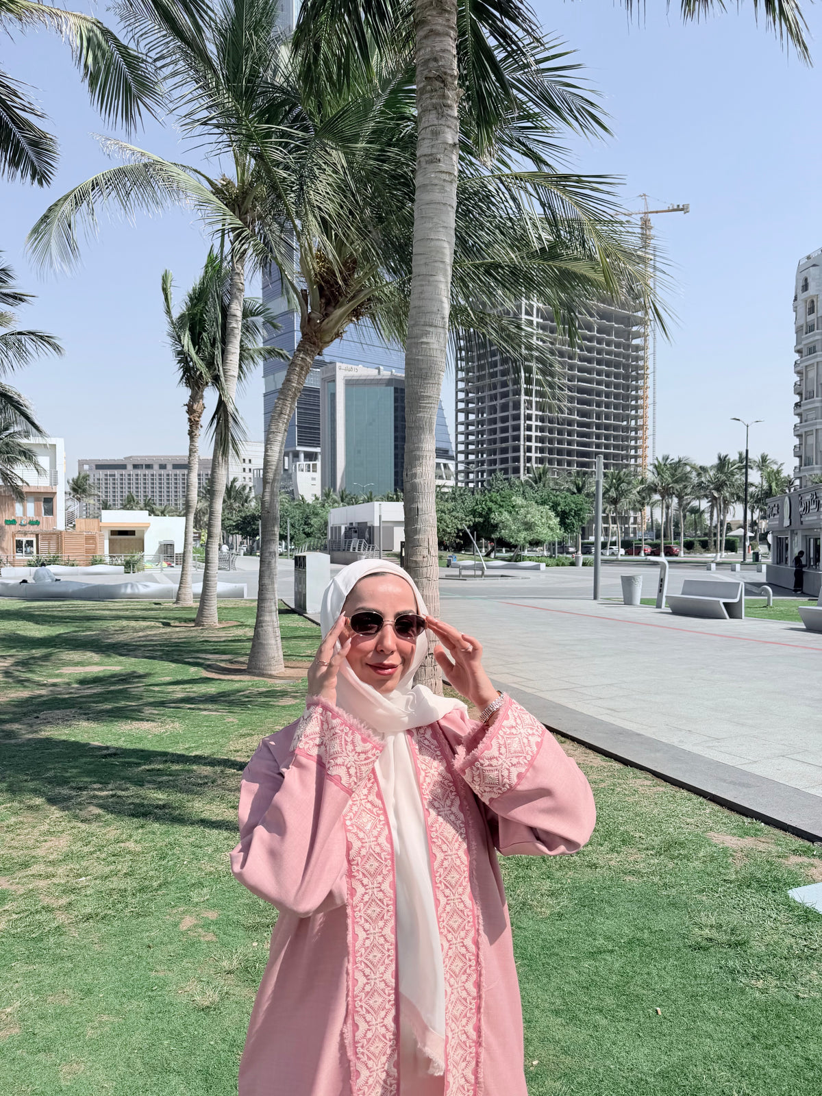 Embroidered Open Abaya –  Green & Pink