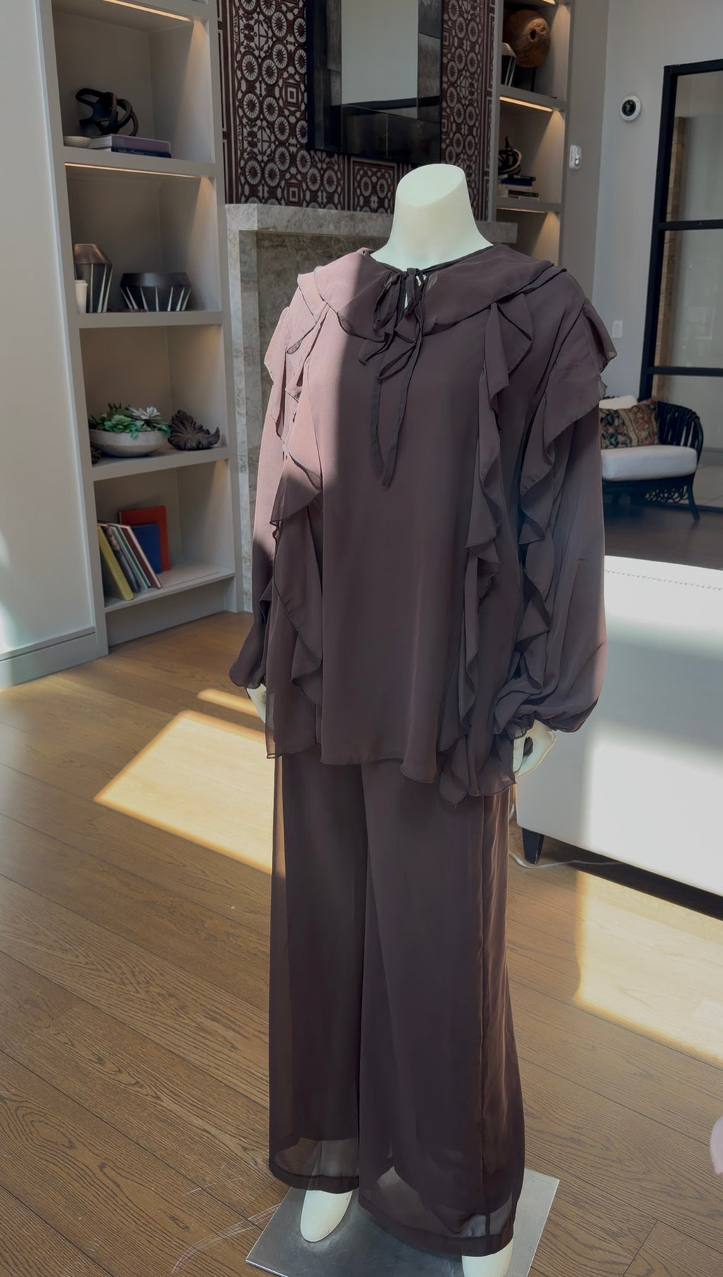 Ruffle Chiffon Two-Piece Set – Brown & Pink